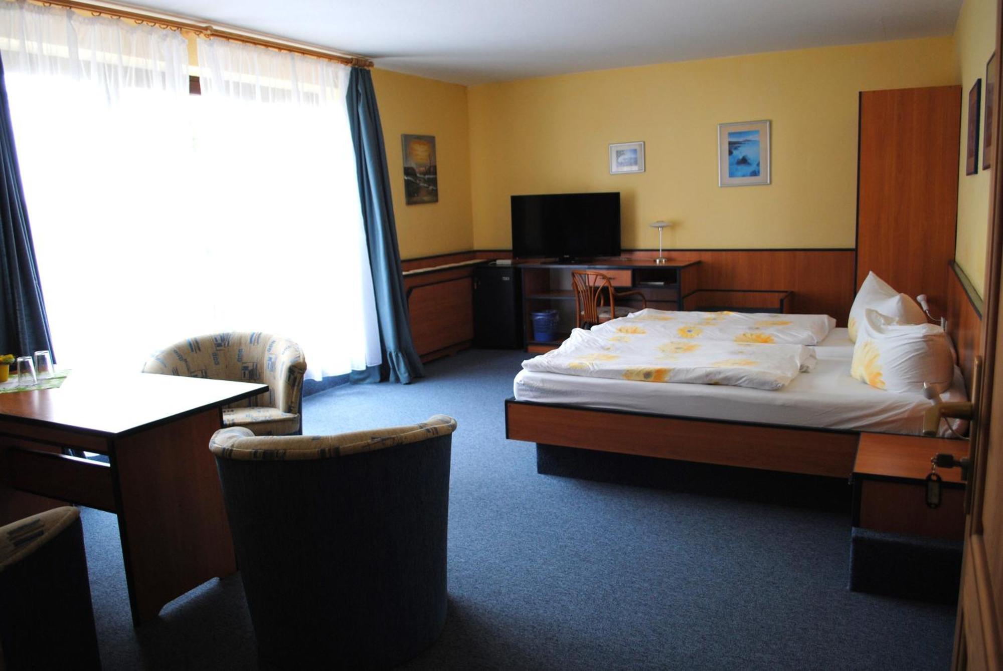 Hotel Haus Kathrin Zecherin Exterior foto